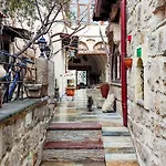 Vintage Cave House Hotel