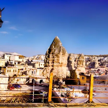 Vintage Cave House Готель Гьореме