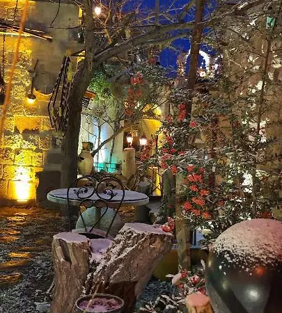 Vintage Cave House Hotel