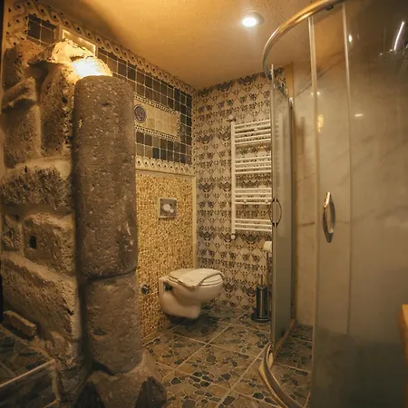 Vintage Cave House 格雷梅