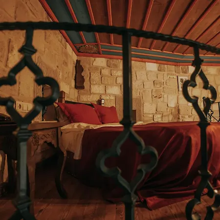 Vintage Cave House Гьореме