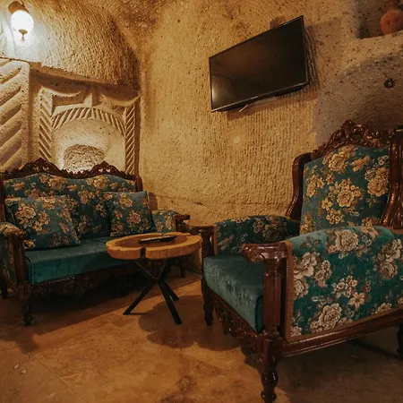 Vintage Cave House Goreme