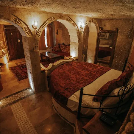 Vintage Cave House Otel 2*