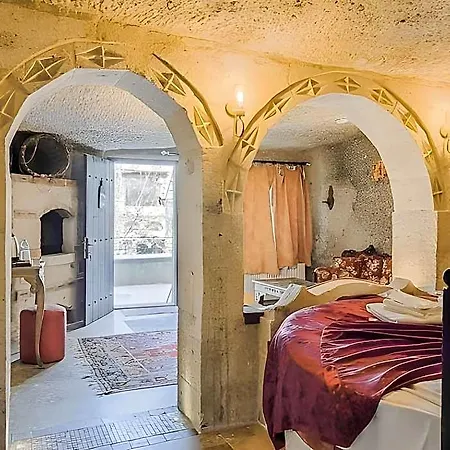 Vintage Cave House Hotel