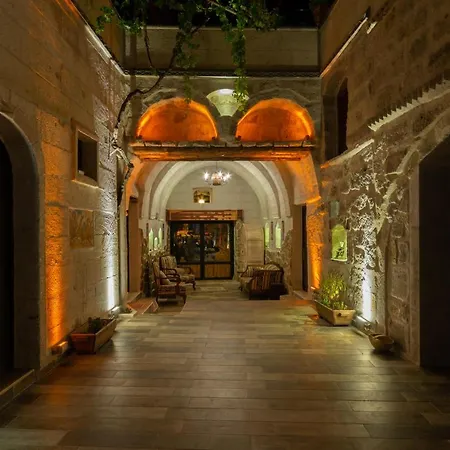 Vintage Cave House Göreme