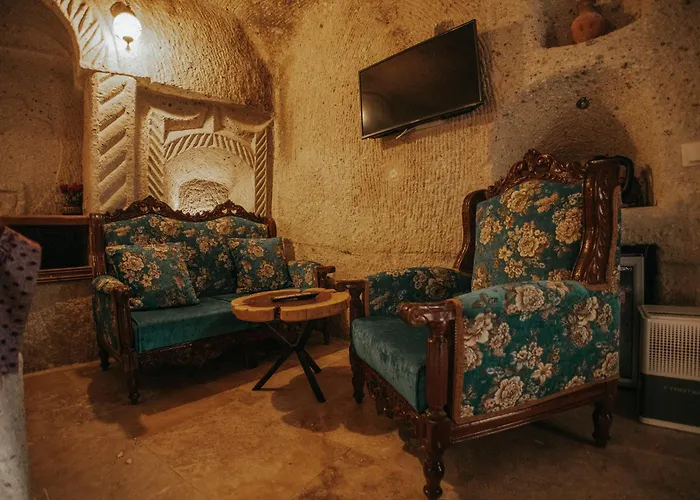 Vintage Cave House Goreme